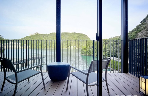 Nachikatsura-cho House | Kumano-bettei Nakanoshima
