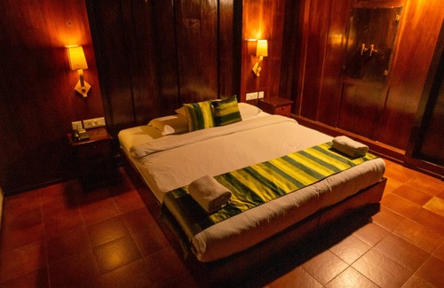 Andhakaranazhy Hotel | Kumarakom Heritage
