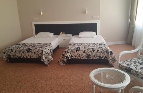 Buyukcekmece Hotel | Kumburgaz Marin Princess Hotel