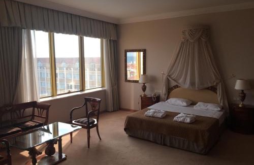 Buyukcekmece Hotel | Kumburgaz Marin Princess Hotel