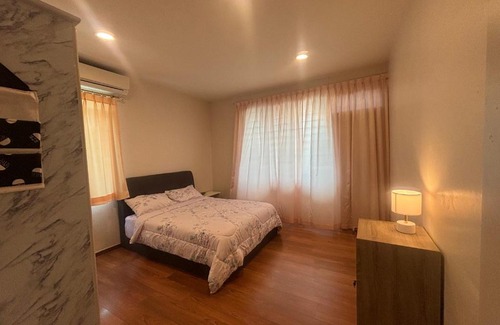 Taman Liong Seng House | Kumpang Homestay 25 Kuching