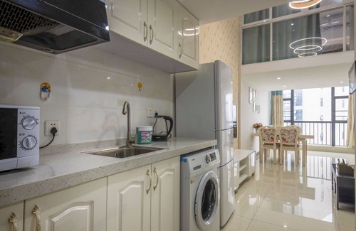 Panyu Apartment | Kun Jiang Service Apartment Chimelong