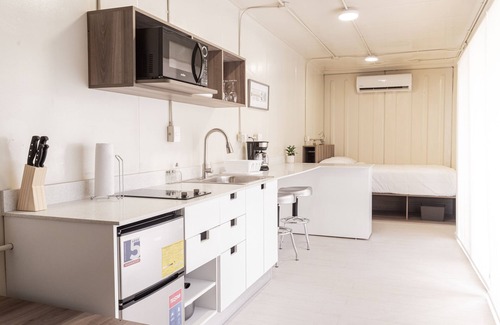 Puntarenas Cabin | Kuna Wind - Fabulous Container Lofts in Mal Pais!
