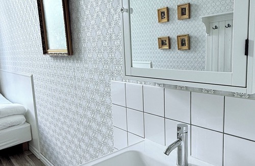 Kungalv Bed & Breakfast | Kungälvs Bed and Breakfast