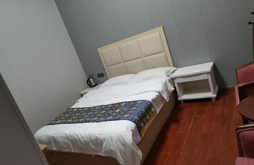 Guandu House | Kunming Panju Hotel Changshui Airport Branch