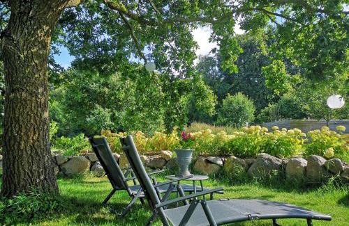 Basthorst House | Kunst Pension Frahm