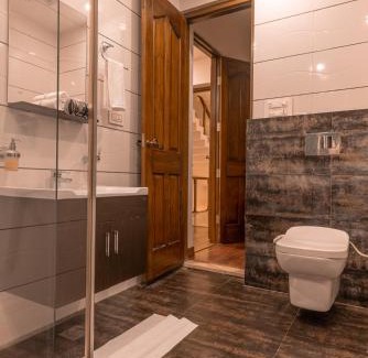 Amritsar House | Kunwar Villa