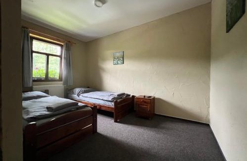 Bzenica House | Kuria Bzenica
