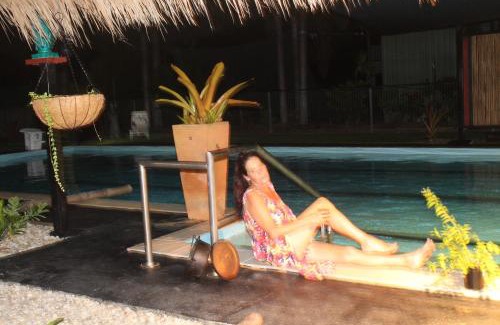 Kurrimine Beach House | Kurrimine 4 bedroom house and pool
