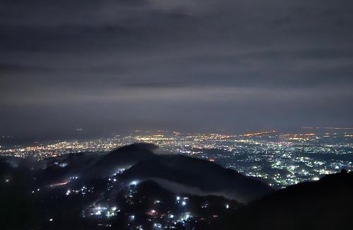 Kurseong House | Kurseong Kothee Homestay