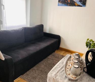 Neuendorf Apartment | Kusch'lige kleine Wohnung