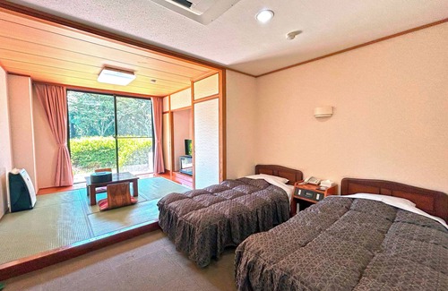 Kurogi Hotel | Kutsuroginomori Greenpia Yame