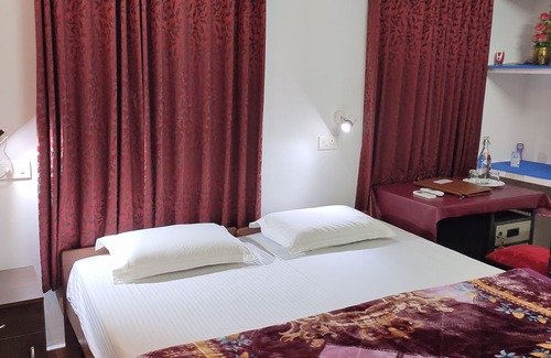 Arpookara Bed & Breakfast | Kuttickattil Gardens Home Stay