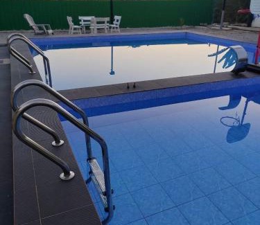 Gurun House | Kvaloya Homestay Private Swimming Pool