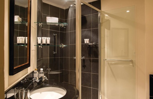 Pilanesberg National Park Cabin | Kwa Maritane Bush Lodge