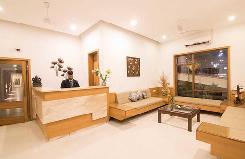 Maharana Pratap Nagar Hotel | Kwality'S Motel Shiraz