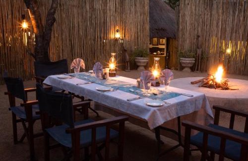 Thorny Bush Game Reserve Cabin | KwaMbili Game Lodge