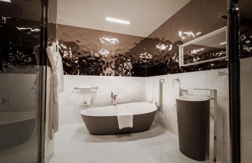 Accra Hotel | Kwarleyz Residence Hotel & Suites