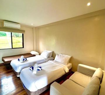 Salvador Benedicto Bed & Breakfast | Kwartitos Villa