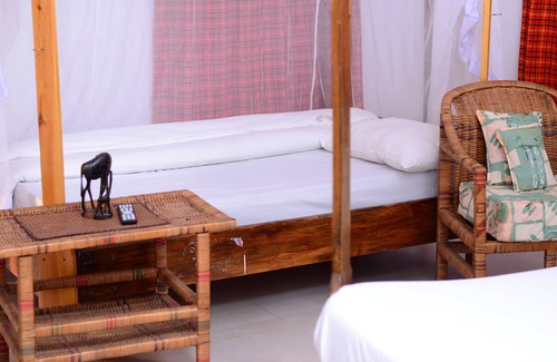 Mwanza Hotel | KWATUNZA BEACH LAND, IS THE BEST HOTEL THAT OFFER ACCOMODATION AND EVERTHING.