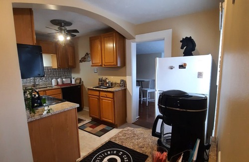 Lawrenceburg House | KY Bourbon Trail FUN! Double Shot on Main 2 Bed/2 Bath