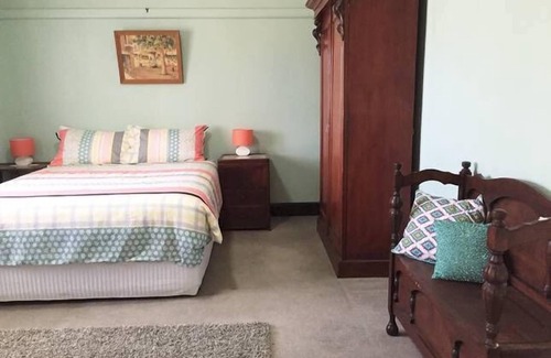 Kyabram House | Kyabram House - family & pet friendly house