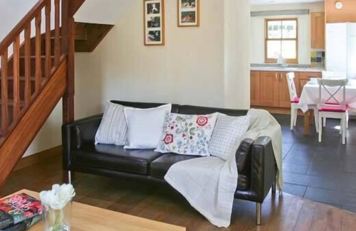Rathdrum Cottage | KYLEBEG COTTAGE, family friendly in Lackan, County Wicklow