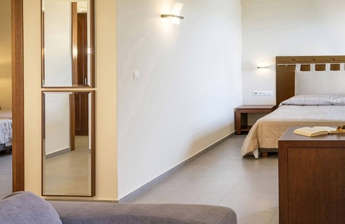 Enoria Hotel | Kymi Palace Hotel