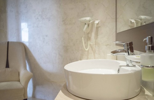 Enoria Hotel | Kymi Palace Hotel