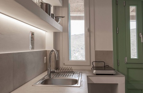 Kithnos House | KYON Beach Suite-D 2min by the sea Skilos, Kythnos