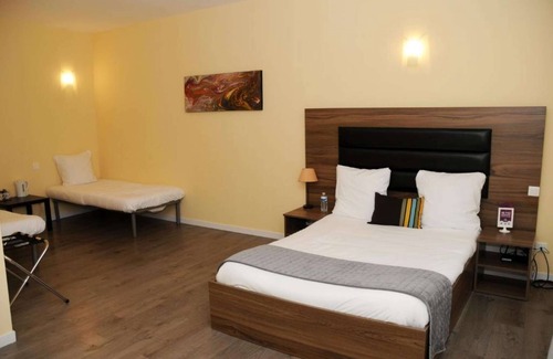 Morez Hotel | Kyriad Direct Morez
