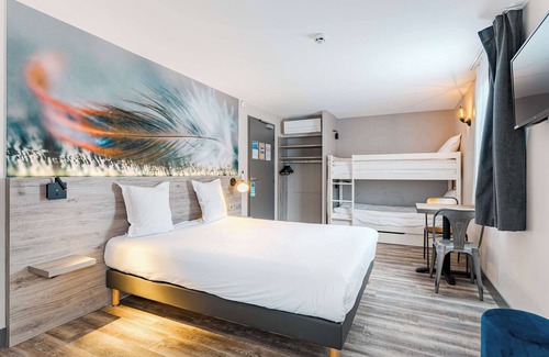 Chambray-les-Tours Hotel | KYRIAD DIRECT Tours Sud - Chambray Lès Tours