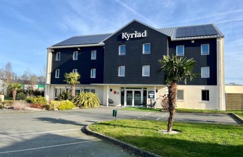 Dol-de-Bretagne Hotel | Kyriad Dol-de-Bretagne