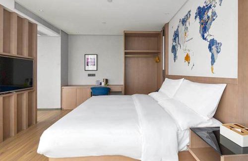 Huiyang Hotel | Kyriad Marvelous Hotel Daya Bay BYD Technology Park