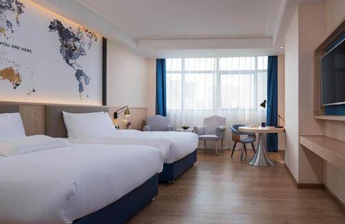 Yuancheng District Hotel | Kyriad Marvelous Hotel Heyuan Wanlong City