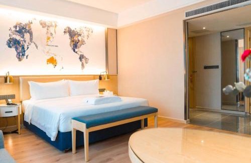 Yunfu Hotel | Kyriad Marvelous Hotel Luoding Ring City East Road