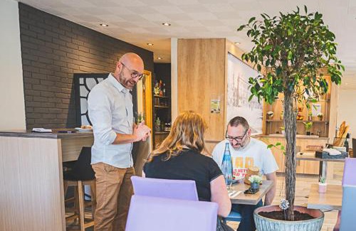 Ludres Hotel | Kyriad Nancy Sud - Ludres