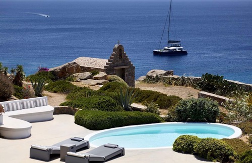 Paradise Villa | Kyros Estate - Sixteen Bedroom Villa, Sleeps 32