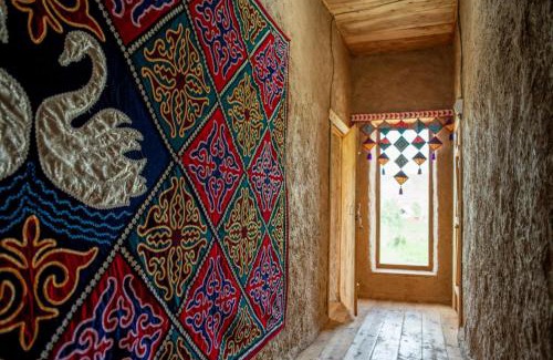 Naryn Region Hotel | KyzArt Hotel & Horse Tours