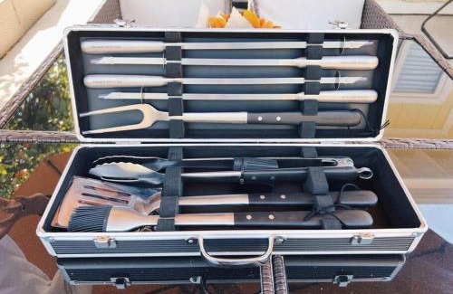 North Hills House | Lá Tranquil Escape