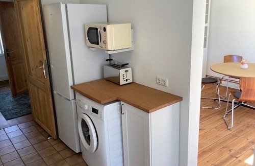 Burgtor / Stadtpark House | Lübeck - stylish holiday home - Beach & Pools close , Garden, Wifi, Free parking