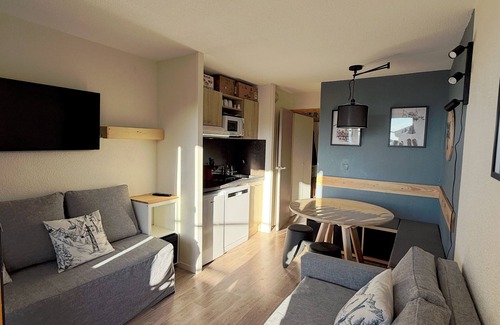 Belle Plagne Apartment | L'écrin des Alpages- Appart T2 Paradiski Belle Plagne 5 Pers Skis aux Pieds
