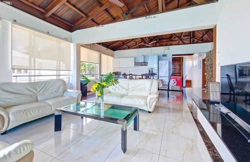 Blue Bay Apartment | L’établissement pieds dans l'eau, BLUE REEF Blue Bay, se situe à Blue Bay Beach