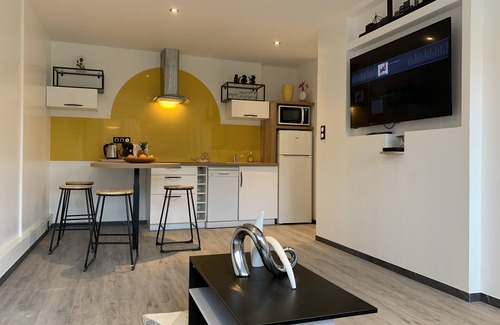Downtown Le Havre Apartment | L'étoile de Mer - Étretat