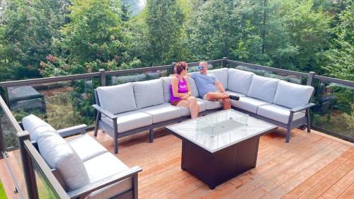 Petite-Riviere-Saint-Francois Ski Chalet | L'Audacieux - SPA, Billard, Poker, Arcade, fleuve, l'évasion VIP