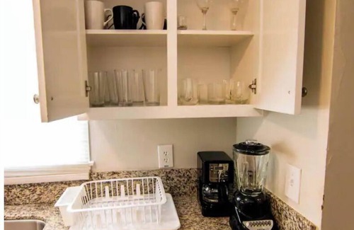 Azusa House | L.A. County CanyonCity AzusaHome
