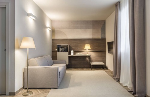 Moniga del Garda Bed & Breakfast | L.A. Home