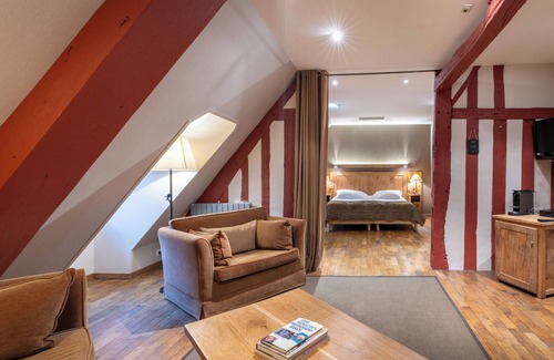Enclos Hotel | L'Absinthe Hôtel