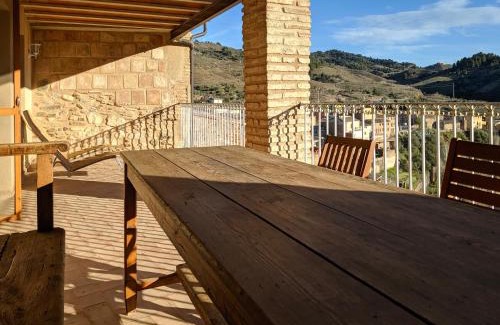 La Vilella Baixa Apartment | L'Acadèmia de La Vilella Baixa 1