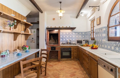 Sarteano Villa | L'Alcova 8+2, Emma Villas